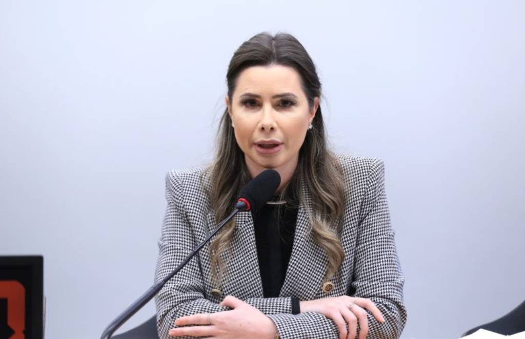 Deputada federal Caroline de Toni (PL-SC)
