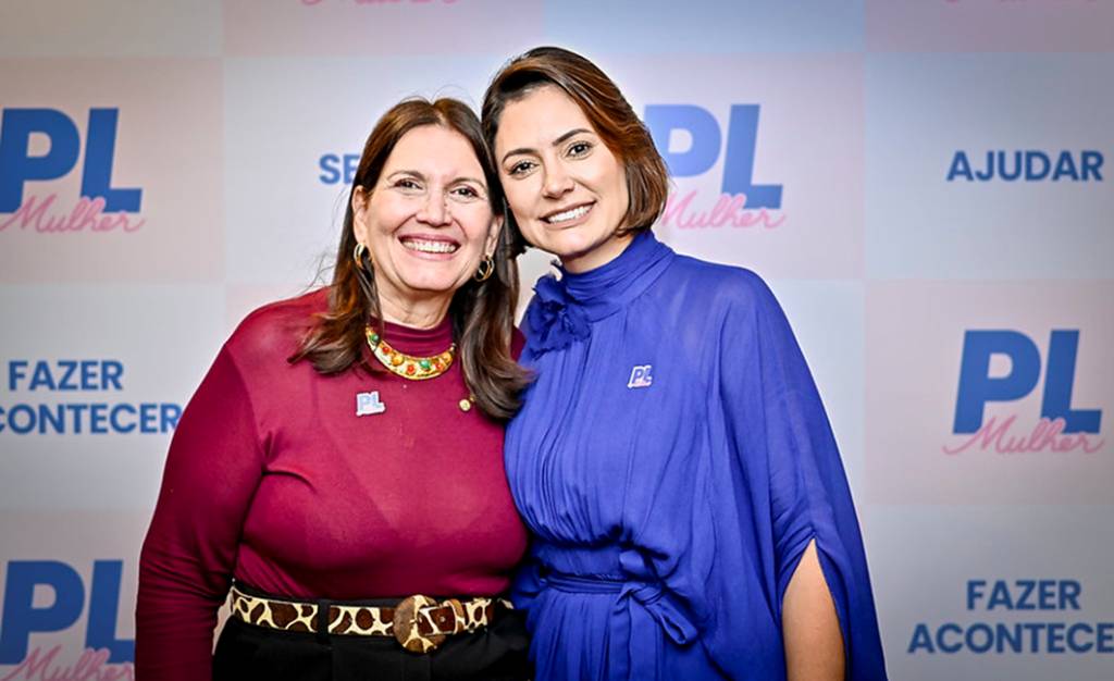 Presidente do PL Mulher, Michelle Bolsonaro, e a Presidente do PL Mulher-DF, Bia Kicis Foto: Zack Stencil/PL