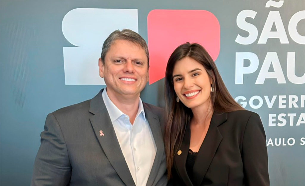 Deputada Dani Alonso (PL-SP) conquista escola estadual em Marília, junto a ao Governador Tarcísio de Freitas - Foto: da Assessoria da deputada Dani Alonso