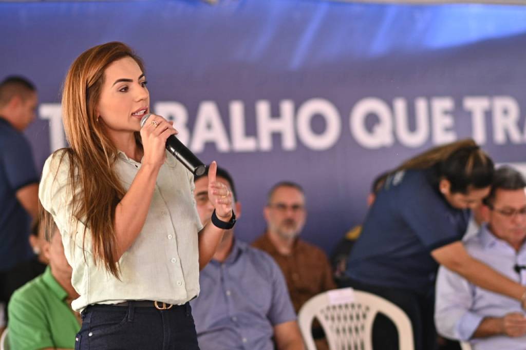 Deputada estadual Débora Menezes - (PL-AM) - Foto: Daniel Nogueira