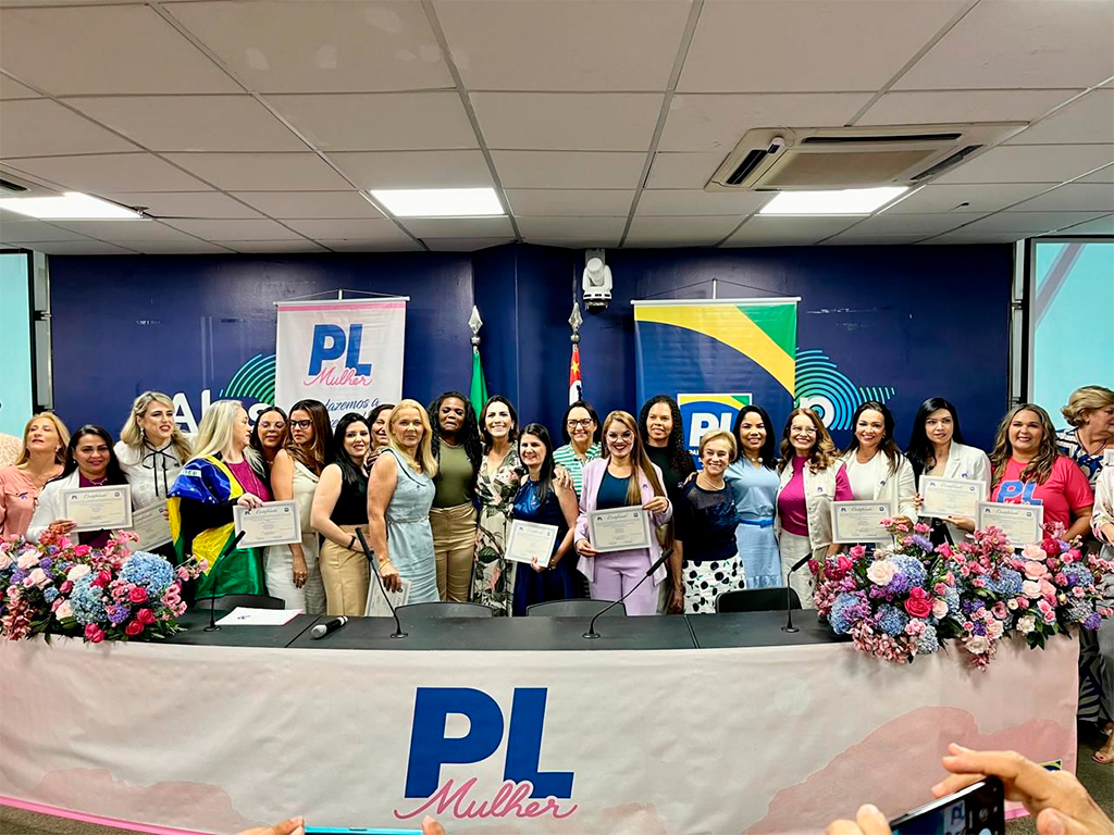 Rosana Valle (PL-SP) empossa mais 20 mulheres para presidirem ala feminina do PL em cidades do estado de São Paulo - Foto: Divulgação/Assessoria de Imprensa da Deputada