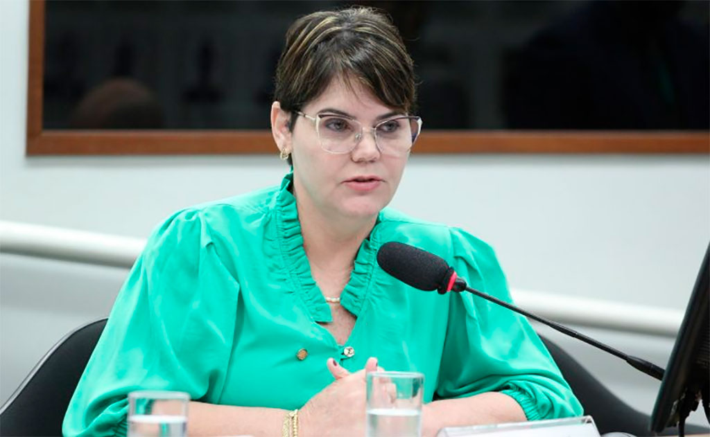 Coronel Fernanda(PL-MT): ideia é que, no mínimo, 30% dos vigilantes sejam do sexo feminino – Foto: Vinicius Loures/Câmara dos Deputados