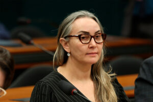 Deputada Daniela Reinehr promove debate sobre obstáculos ao Cadastro Ambiental Rural e ao georreferenciamento
