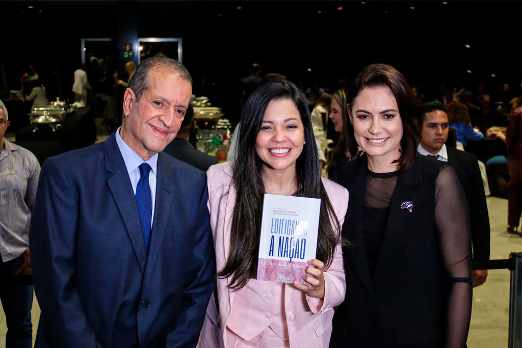 Organizado pelo PL Mulher, o evento ainda oficializou o lançamento do livro “Edificando a Nação: sobre bases e valores” - Foto: Pedro Teixeira /PL