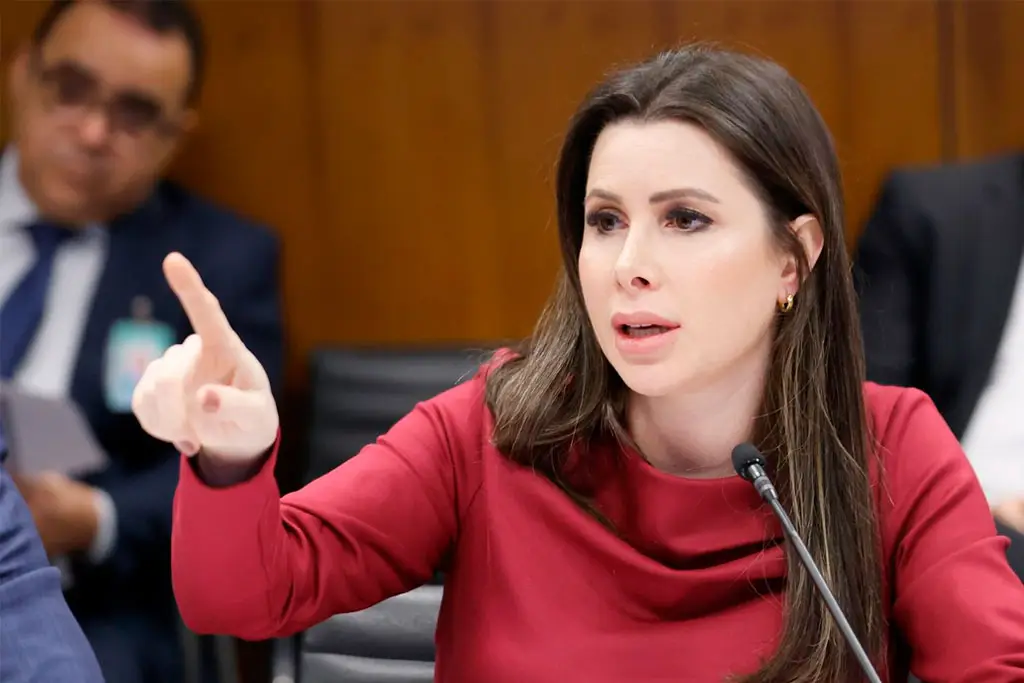 A deputada federal Carol De Toni (PL-SC), Líder da Minoria na Câmara dos Deputados - Foto: divulgação/Agência Câmara de Notícias