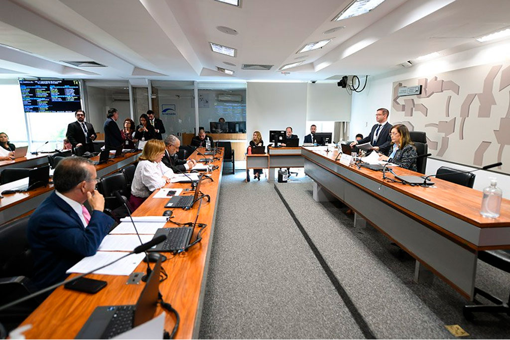 Propostas na área da saúde são maioria na pauta da próxima reunião da comissão, agendada para quarta – Foto: Edilson Rodrigues/Agência Senado
