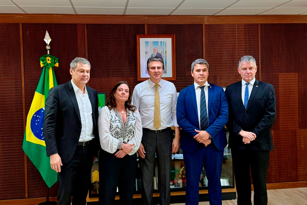 Deputada Soraya Santos (PL-RJ) participa de reunião com o Ministro da Educação em defesa da Educação Inclusiva - Foto: divulgação/Agência Câmara de Notícias