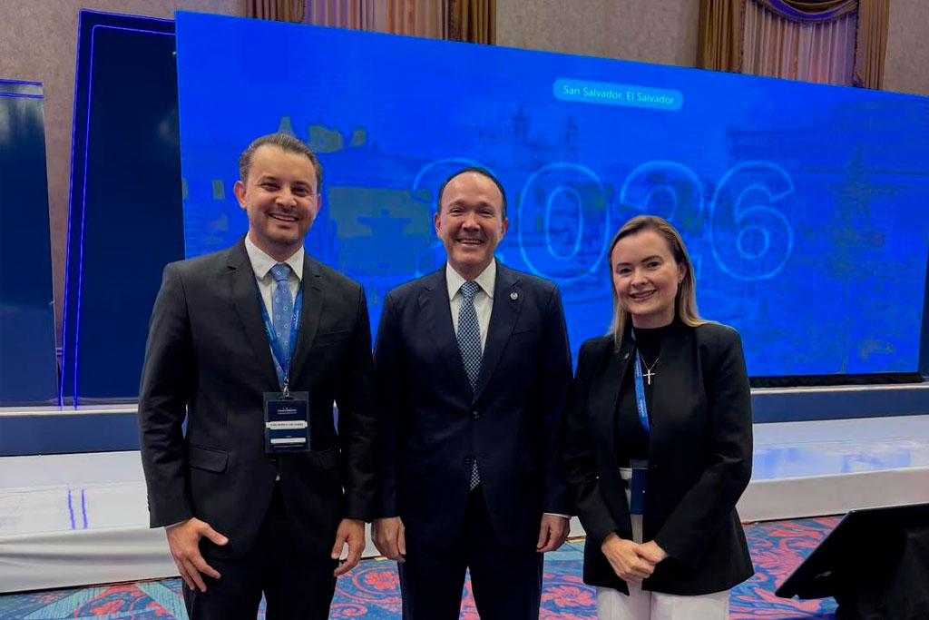 Júlia Zanatta (PL-SC) participa do CPAC nos Estados Unidos e cumpre missão oficial em El Salvador - foto: divulgação/Assessoria de Imprensa'