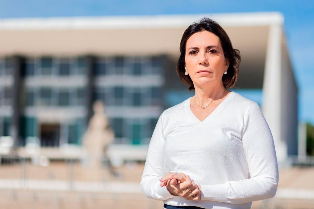 *Rosana Valle é deputada federal pelo PL-SP, em segundo mandato; presidente da Executiva Estadual do PL Mulher de São Paulo; jornalista há mais de 25 anos; e autora dos livros “Rota do Sol 1” e “Rota do Sol 2”.